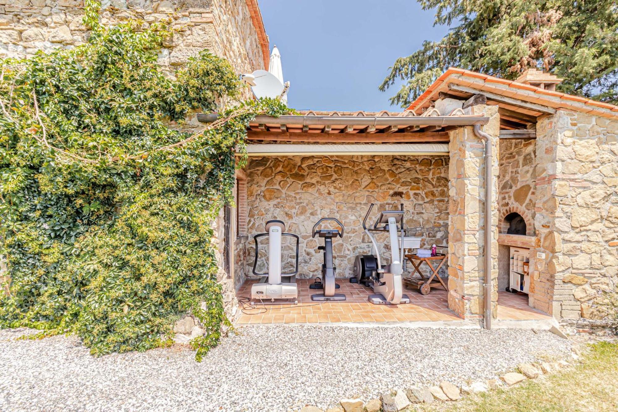 Chateau La Siroque Montecatini Val di Cecina Ngoại thất bức ảnh
